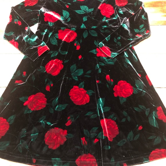 Hartstrings Other - Hartstrings velour holiday dress size 8